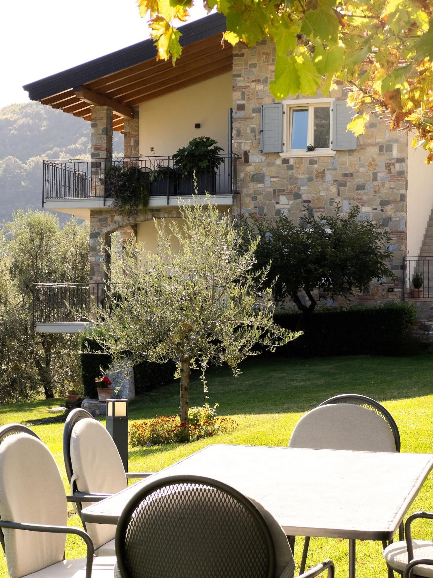 Mos Country House Tremosine المظهر الخارجي الصورة