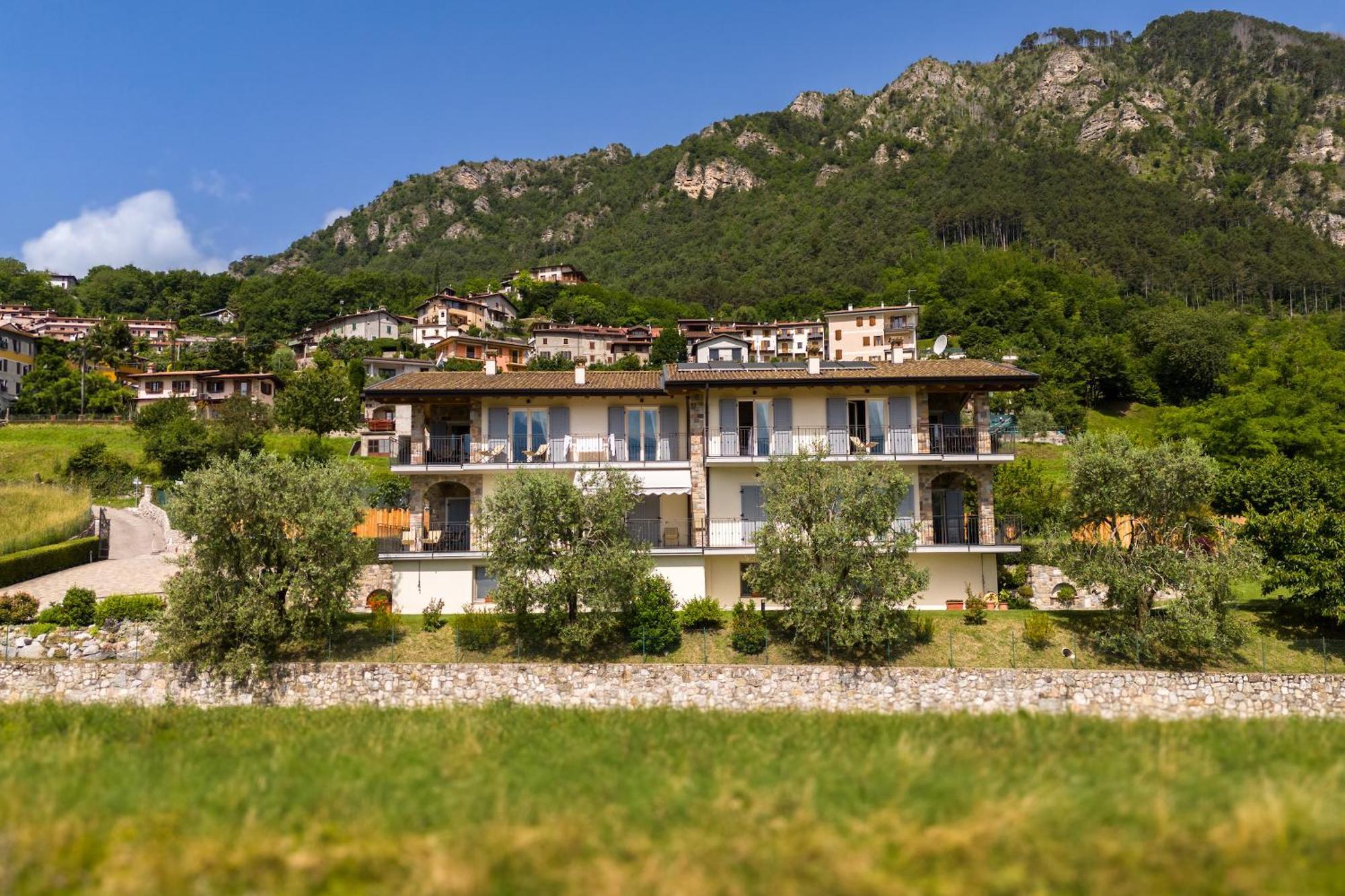 Mos Country House Tremosine المظهر الخارجي الصورة